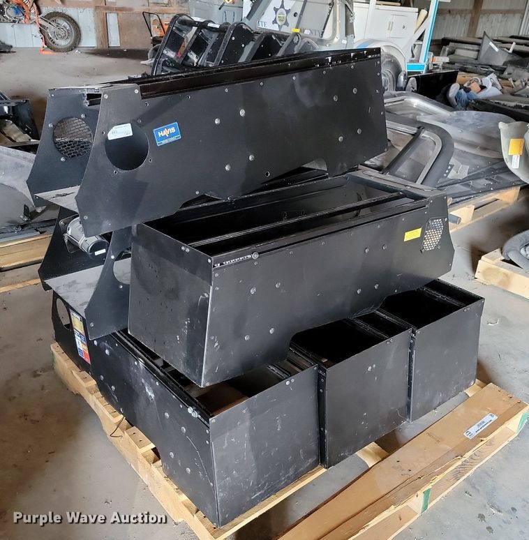 image for item JE9556 Automotive accessories