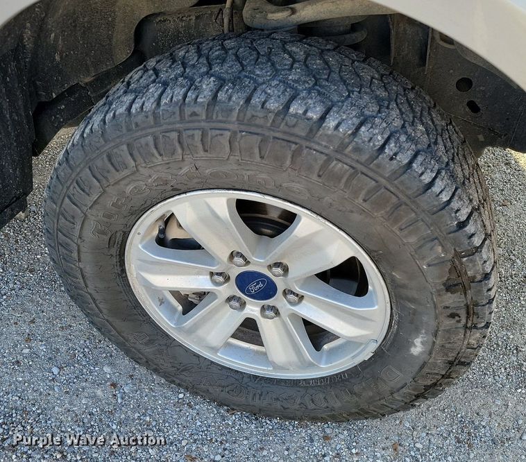 image for item JE9559 2016 Ford F150 XLT  SuperCrew pickup truck