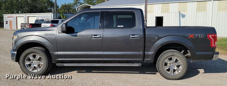 image for item JE9560 2016 Ford F150 XLT  SuperCrew pickup truck