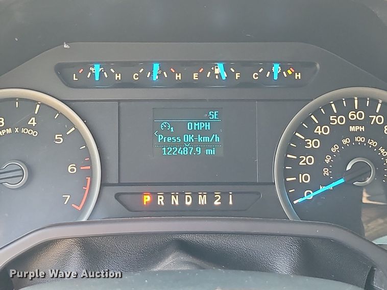 image for item JE9560 2016 Ford F150 XLT  SuperCrew pickup truck