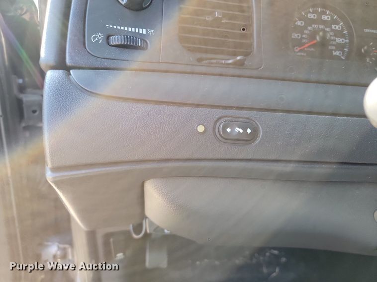 image for item JE9561 2010 Ford Crown Victoria Police Interceptor