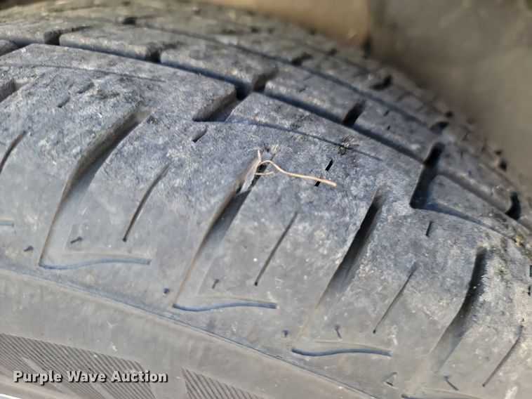 image for item JE9561 2010 Ford Crown Victoria Police Interceptor