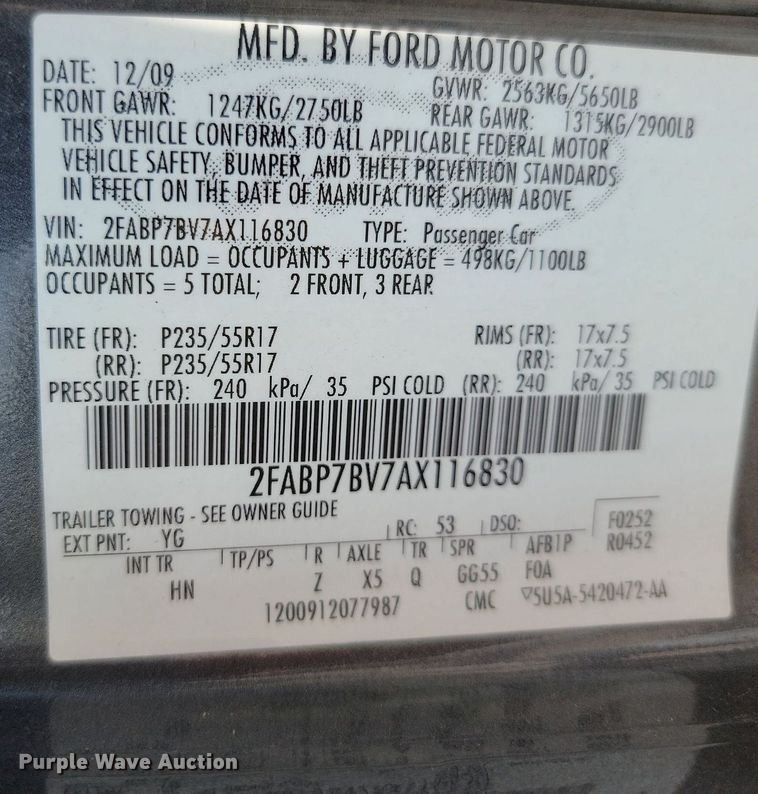 image for item JE9561 2010 Ford Crown Victoria Police Interceptor