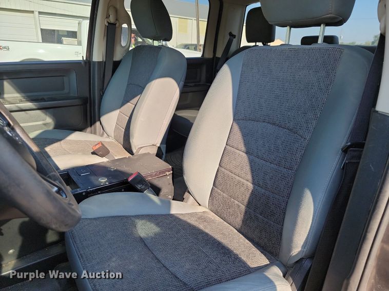 image for item JE9562 2016 Dodge Ram 1500 SSV  Crew Cab pickup truck