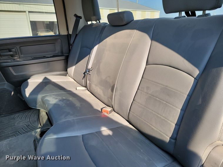 image for item JE9562 2016 Dodge Ram 1500 SSV  Crew Cab pickup truck