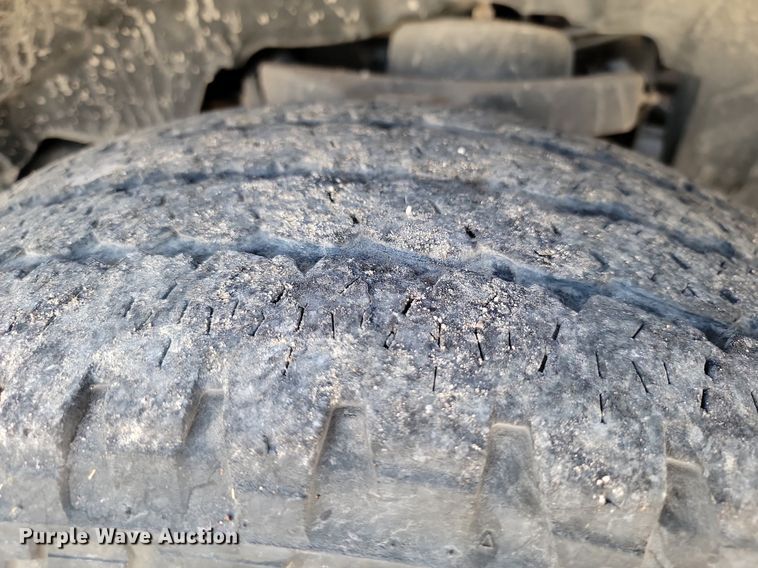 image for item JE9562 2016 Dodge Ram 1500 SSV  Crew Cab pickup truck