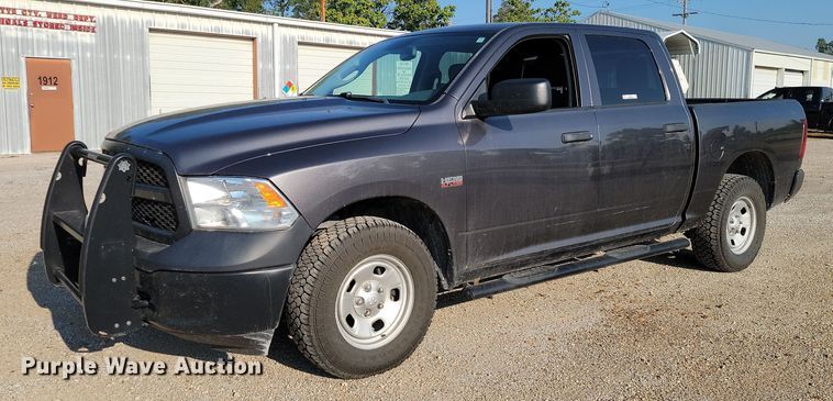 image for item JE9563 2016 Dodge Ram 1500 SSV  Crew Cab pickup truck