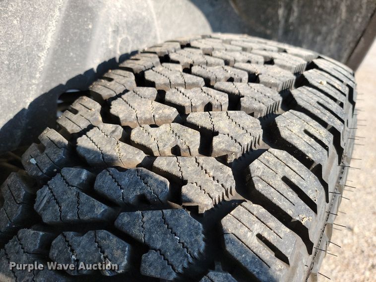 image for item JE9563 2016 Dodge Ram 1500 SSV  Crew Cab pickup truck