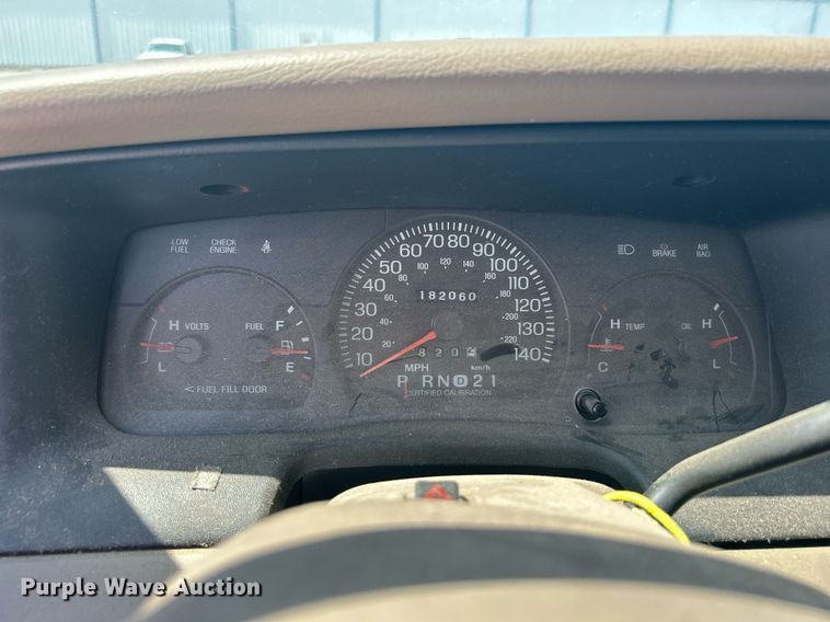 image for item KH9474 2004 Ford Crown Victoria Police Interceptor