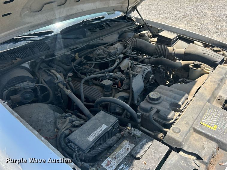 image for item KH9474 2004 Ford Crown Victoria Police Interceptor