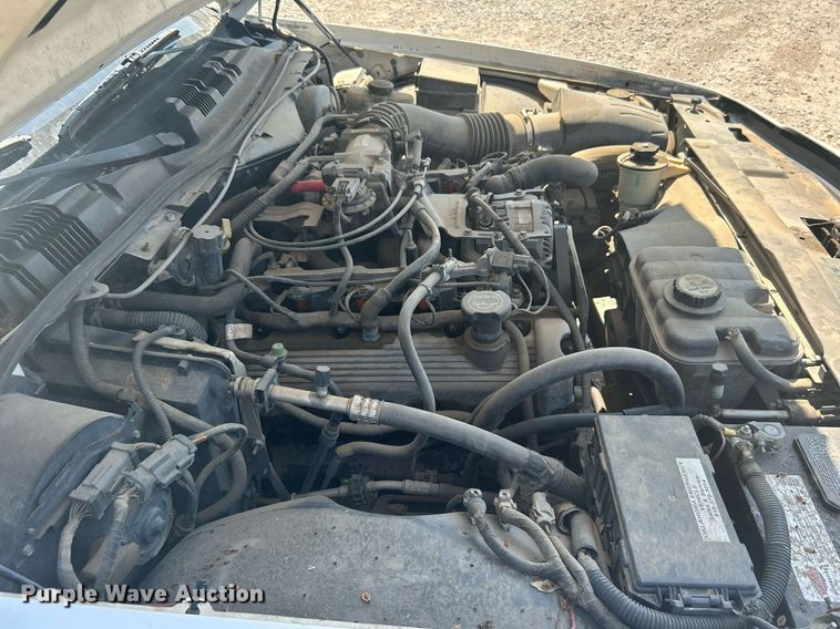 image for item KH9474 2004 Ford Crown Victoria Police Interceptor