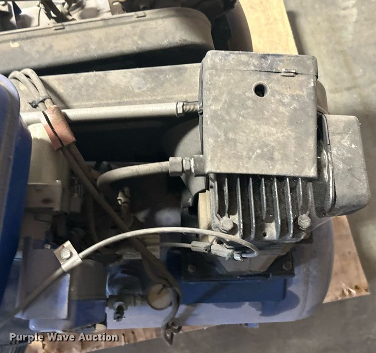 image for item KH9475 (2) air compressors