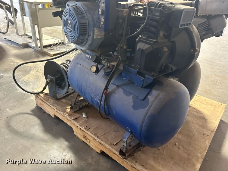 image for item KH9475 (2) air compressors