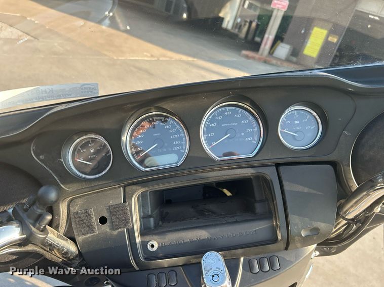 image for item KH9479 2018 Harley Davidson Electraglide  motorcycle