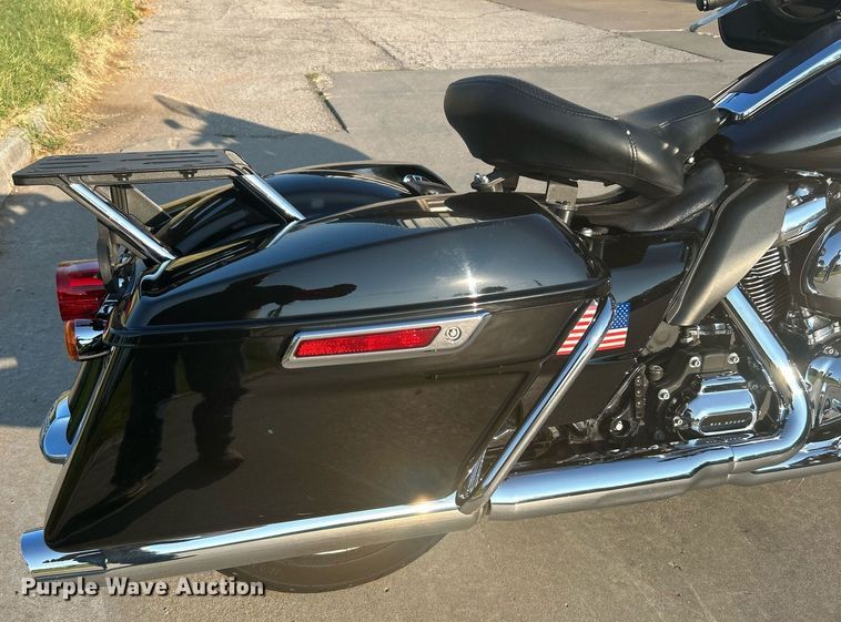 image for item KH9479 2018 Harley Davidson Electraglide  motorcycle