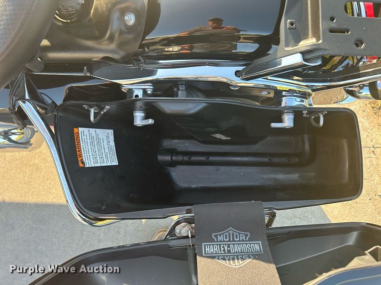 image for item KH9480 2018 Harley Davidson Electraglide  motorcycle