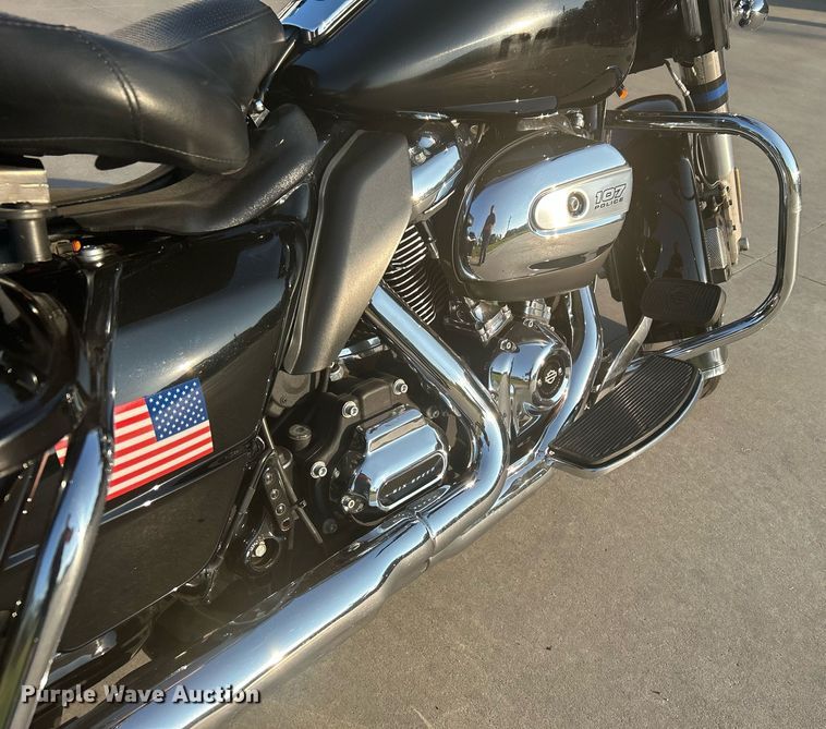 image for item KH9480 2018 Harley Davidson Electraglide  motorcycle