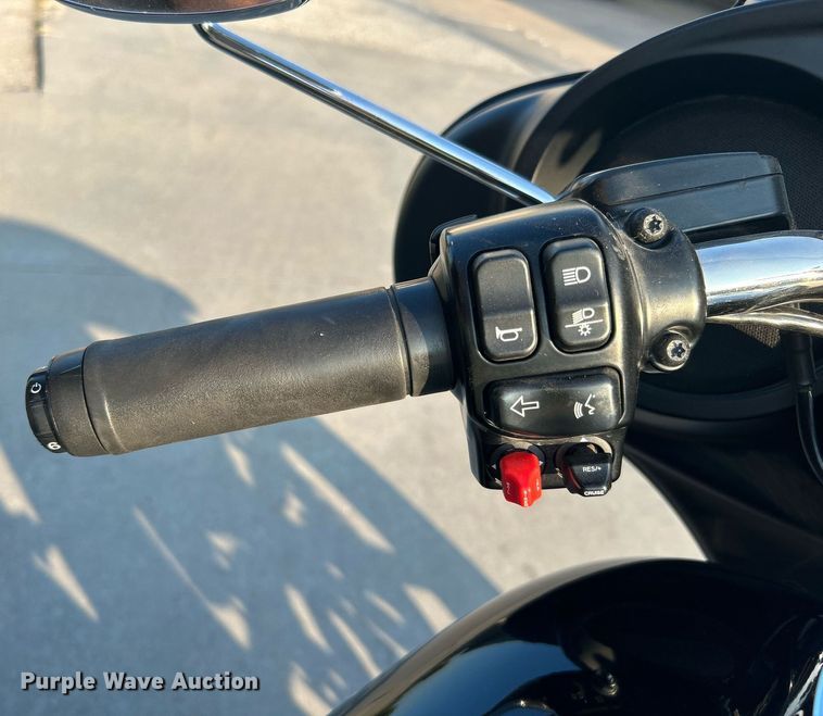 image for item KH9481 2017 Harley Davidson Electraglide  motorcycle