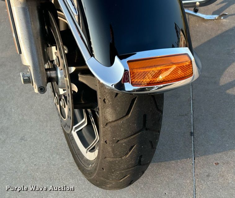 image for item KH9482 2017 Harley Davidson Electraglide  motorcycle