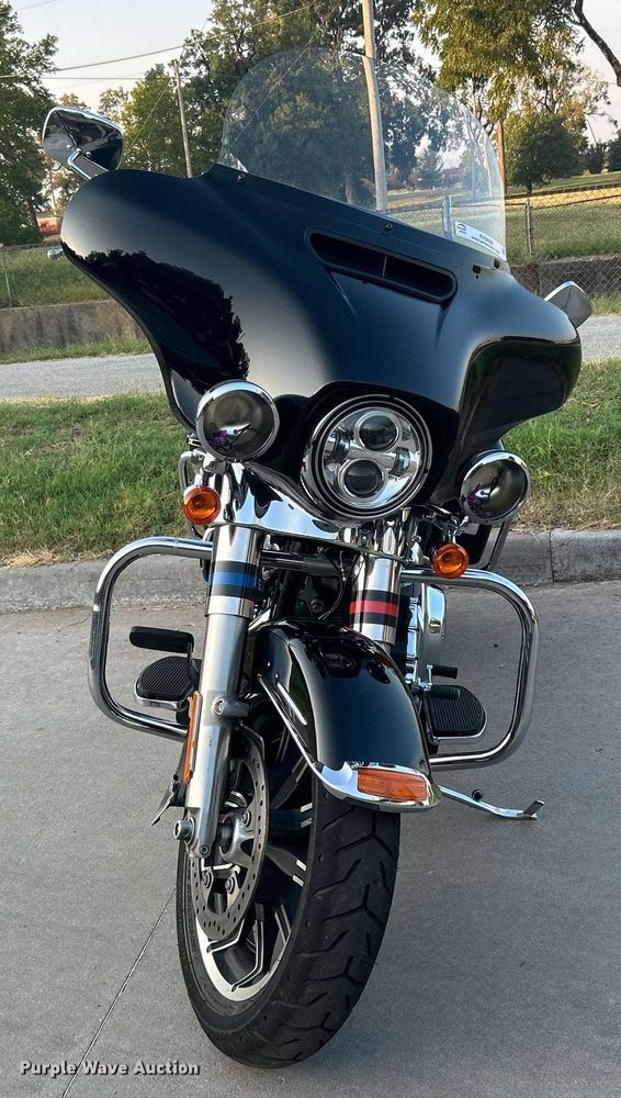 image for item KH9484 2014 Harley Davidson Electraglide  motorcycle