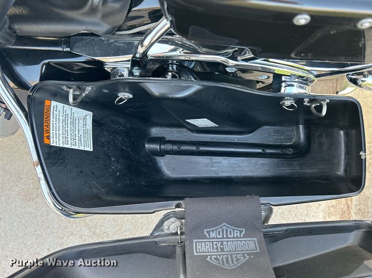 image for item KH9484 2014 Harley Davidson Electraglide  motorcycle