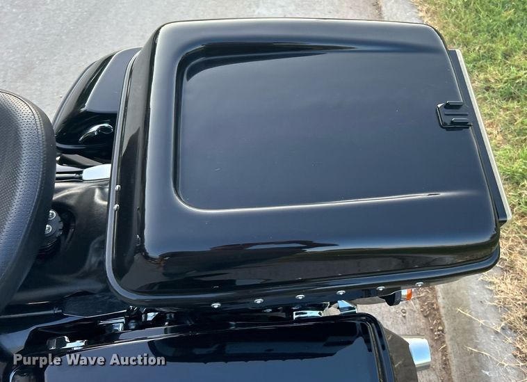 image for item KH9484 2014 Harley Davidson Electraglide  motorcycle