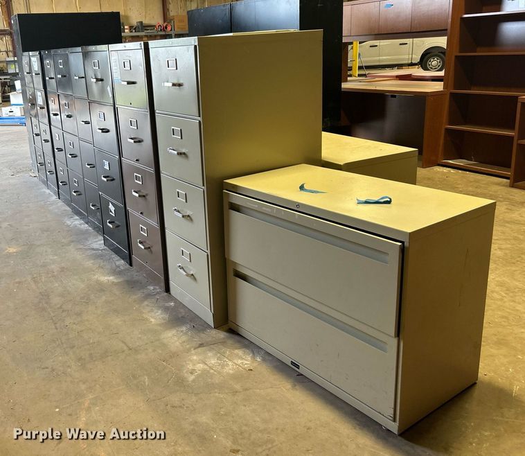 image for item KH9499 (16) file cabinets