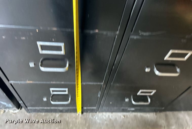 image for item KH9499 (16) file cabinets