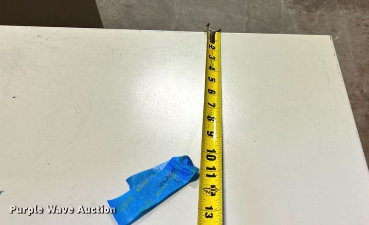 image for item KH9499 (16) file cabinets