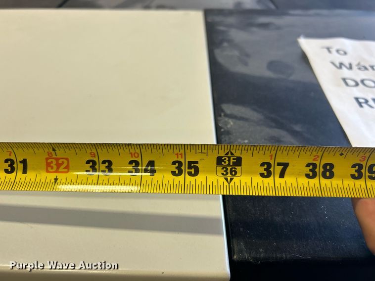 image for item KH9499 (16) file cabinets