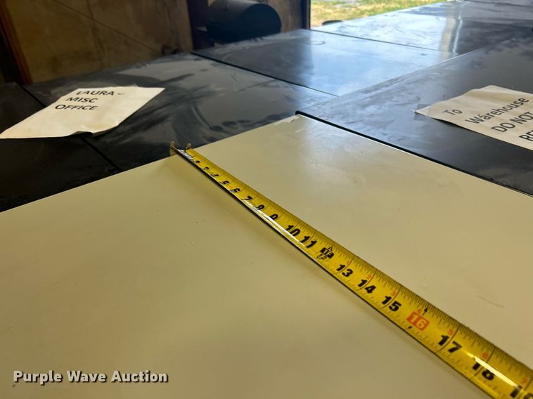 image for item KH9499 (16) file cabinets