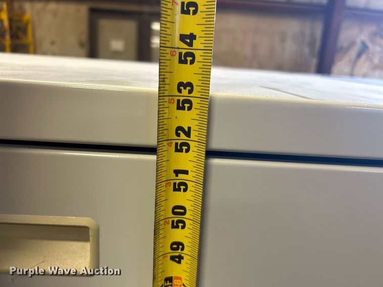 image for item KH9499 (16) file cabinets