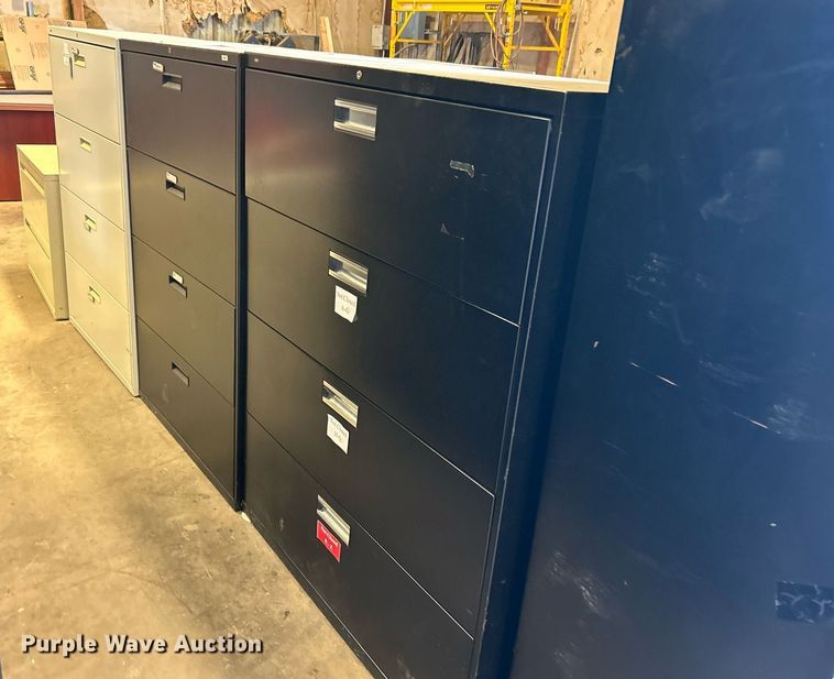 image for item KH9499 (16) file cabinets