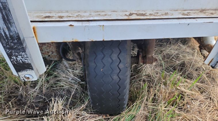 image for item KS9125 (4) utility vehicles