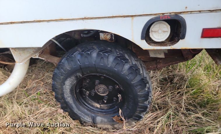 image for item KS9125 (4) utility vehicles