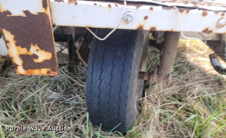 image for item KS9125 (4) utility vehicles