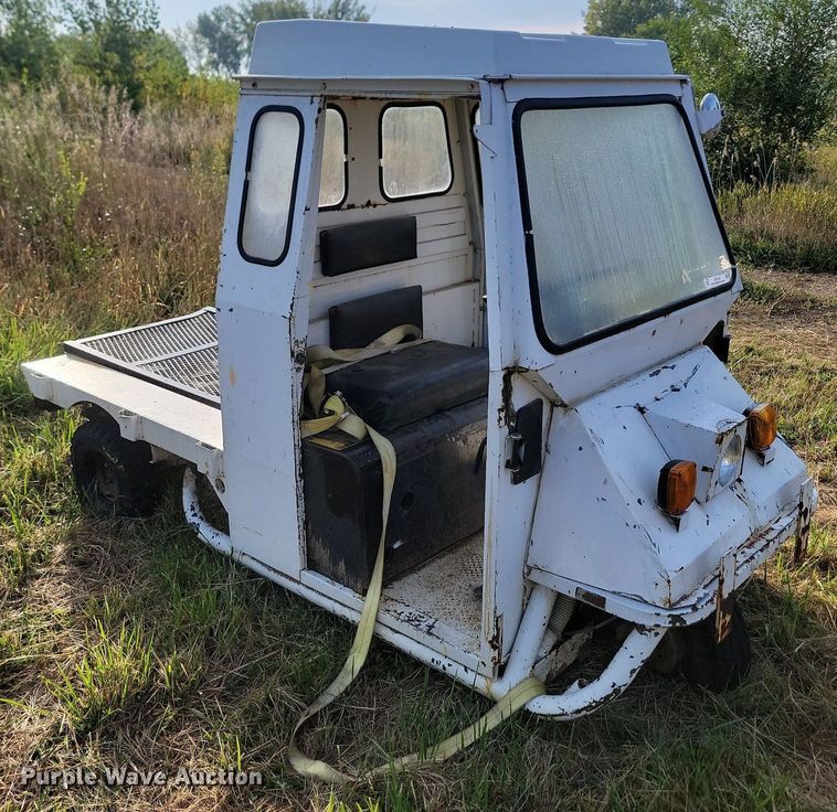 image for item KS9125 (4) utility vehicles