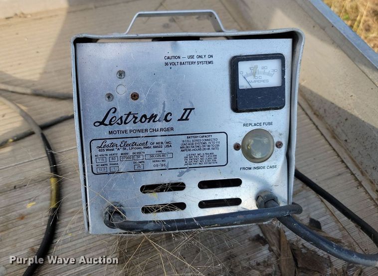 image for item KS9125 (4) utility vehicles