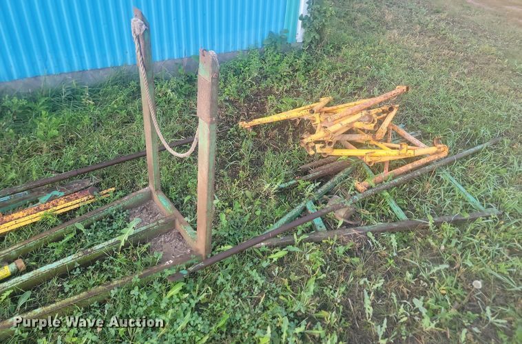 image for item KS9132 Garlock  material lift