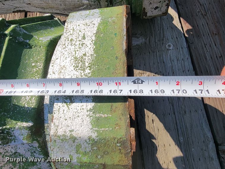 image for item KS9194 (2) 14' L light poles