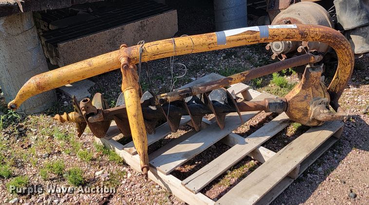 image for item KS9195 Danhauser  post hole digger