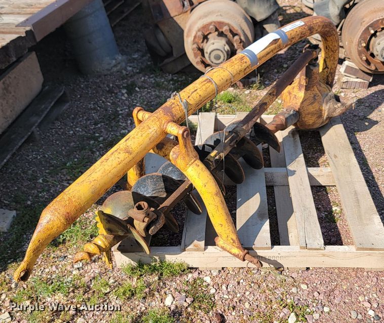 image for item KS9195 Danhauser  post hole digger