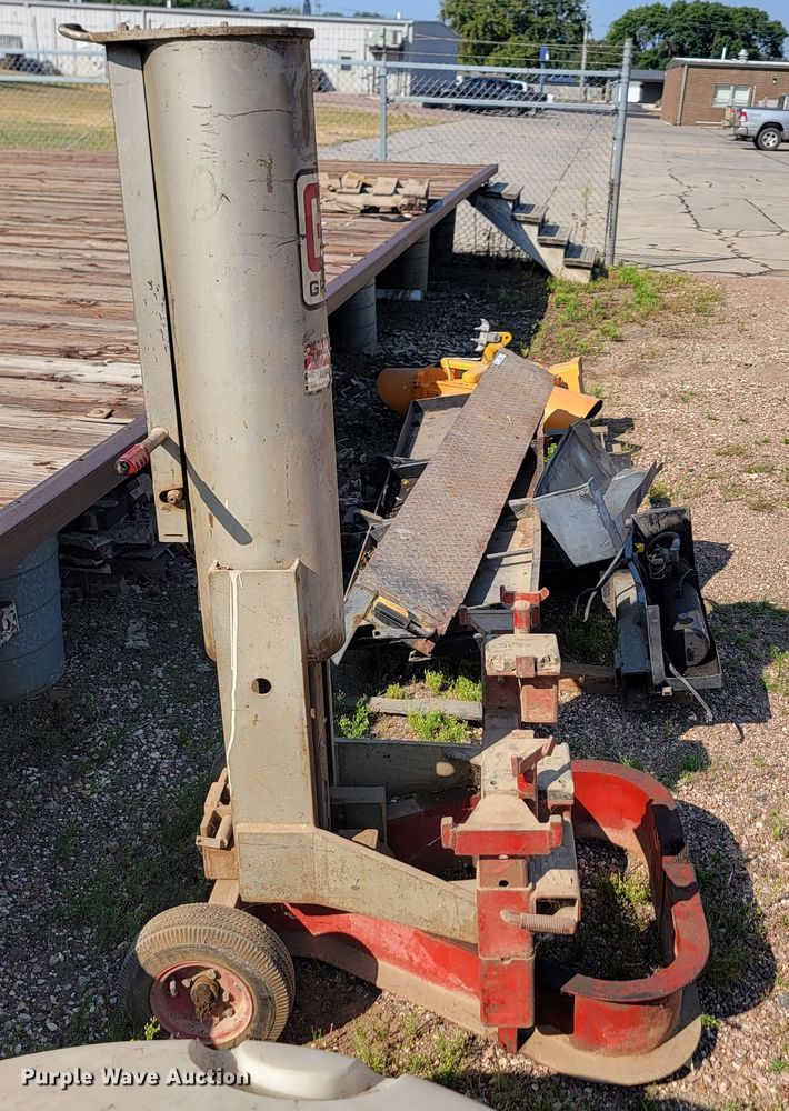 image for item KS9199 Grey TNT550   jack