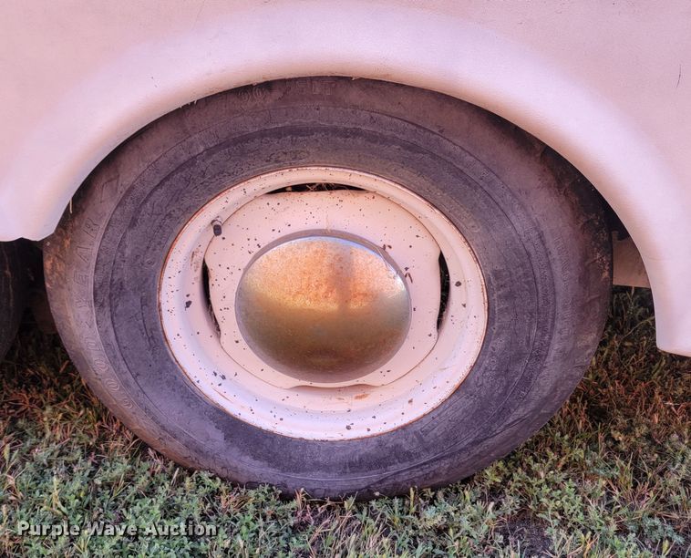 image for item KS9208 1985 U-Betcha Inc  enclosed cargo trailer