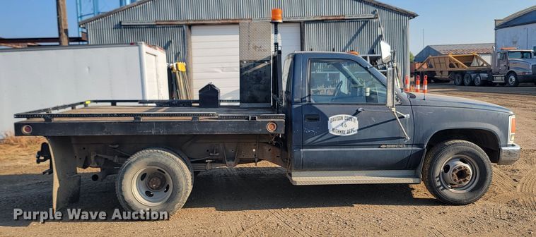 image for item KS9210 1990  Chevrolet C3500  flatbed pickup truck