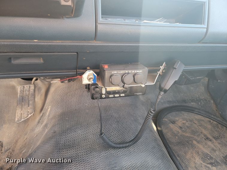 image for item KS9210 1990  Chevrolet C3500  flatbed pickup truck