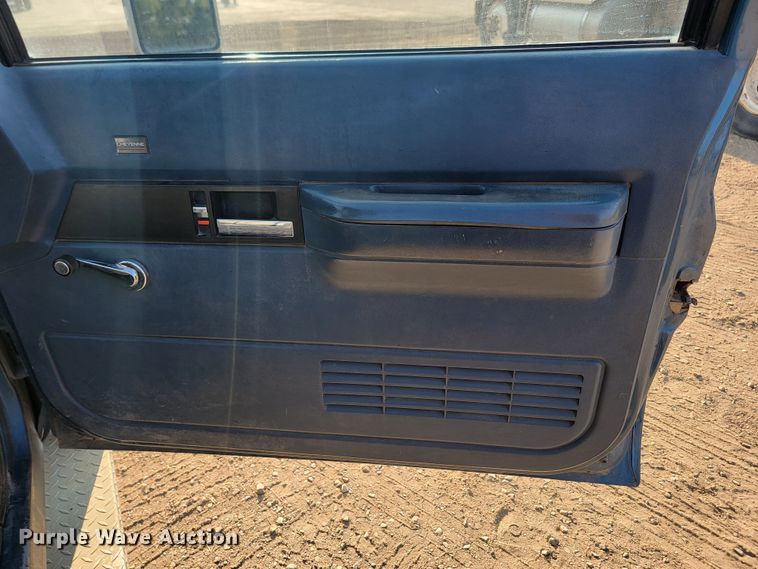 image for item KS9210 1990  Chevrolet C3500  flatbed pickup truck