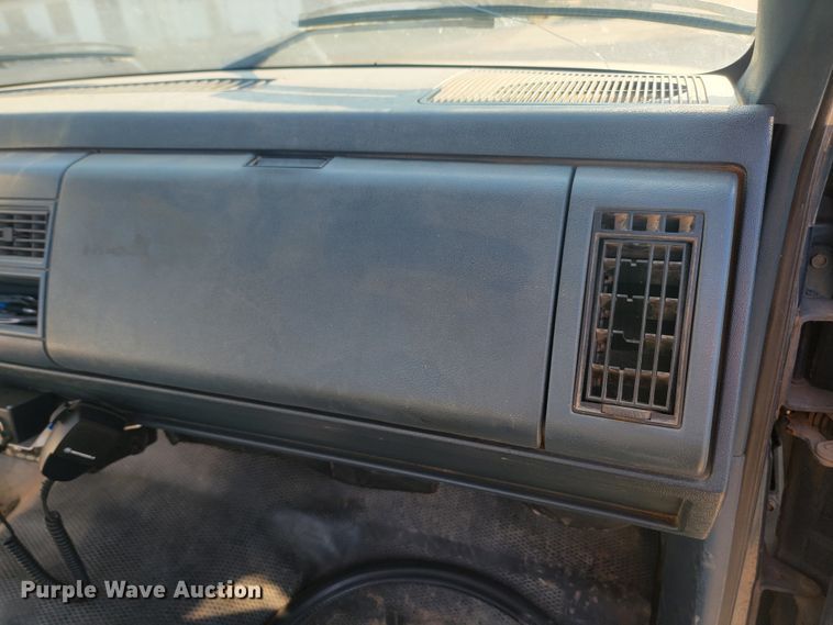 image for item KS9210 1990  Chevrolet C3500  flatbed pickup truck