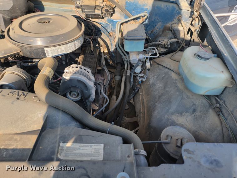 image for item KS9210 1990  Chevrolet C3500  flatbed pickup truck