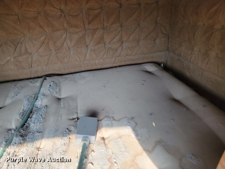 image for item KS9211 1982 International 9670 Eagle  semi truck